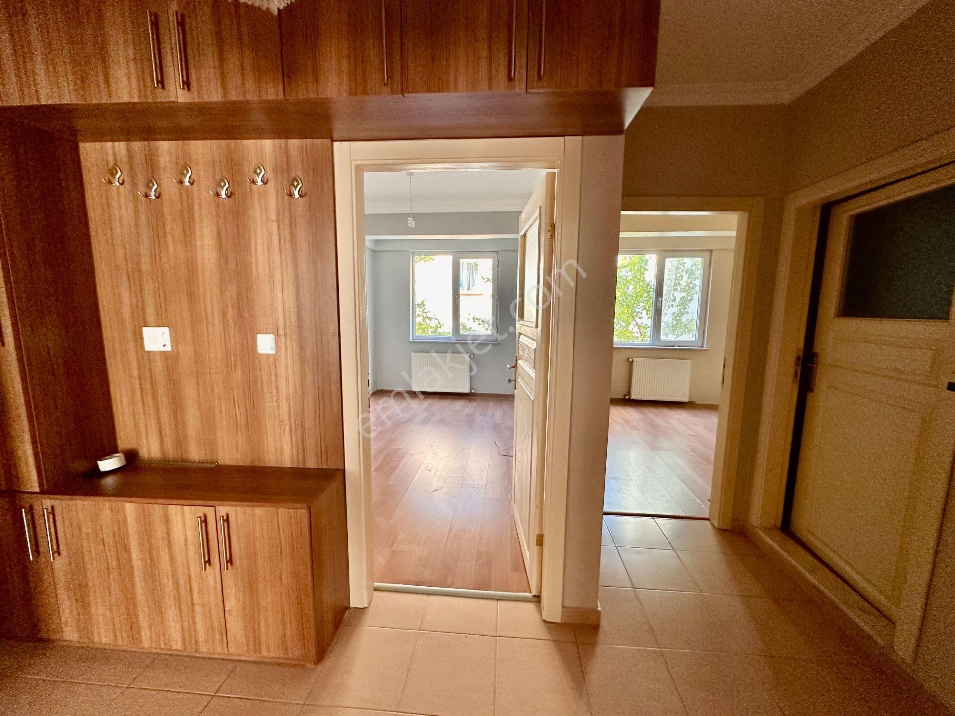 Gama Gayrimenkul'den Çok Ekonomik Geniş 2+1 10 Yaşında Satılık - Görsel 14