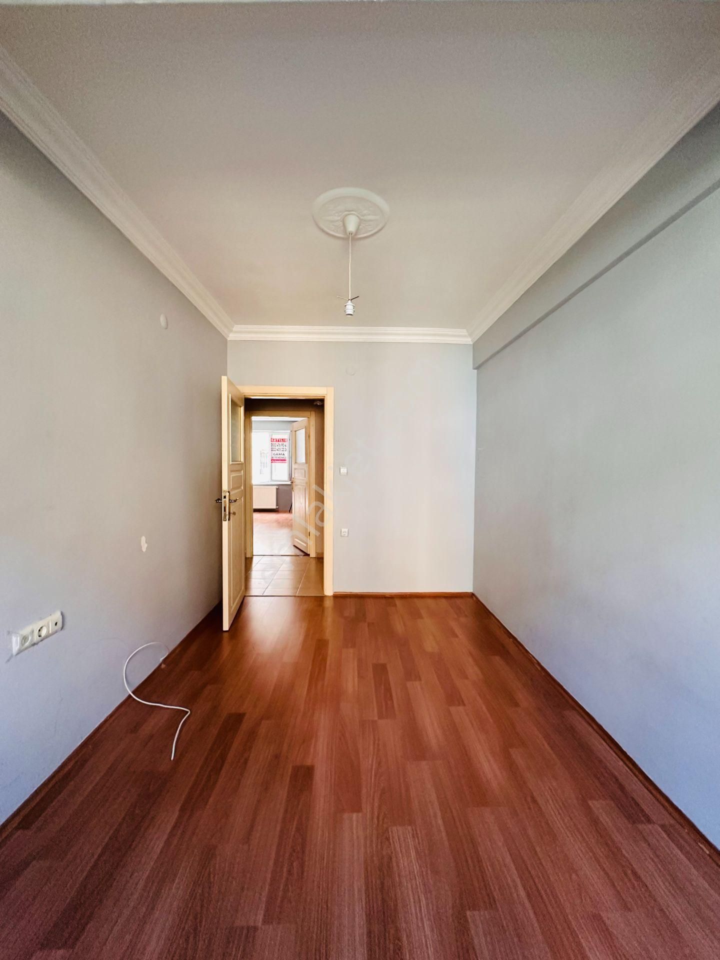 Gama Gayrimenkul'den Çok Ekonomik Geniş 2+1 10 Yaşında Satılık - Görsel 27