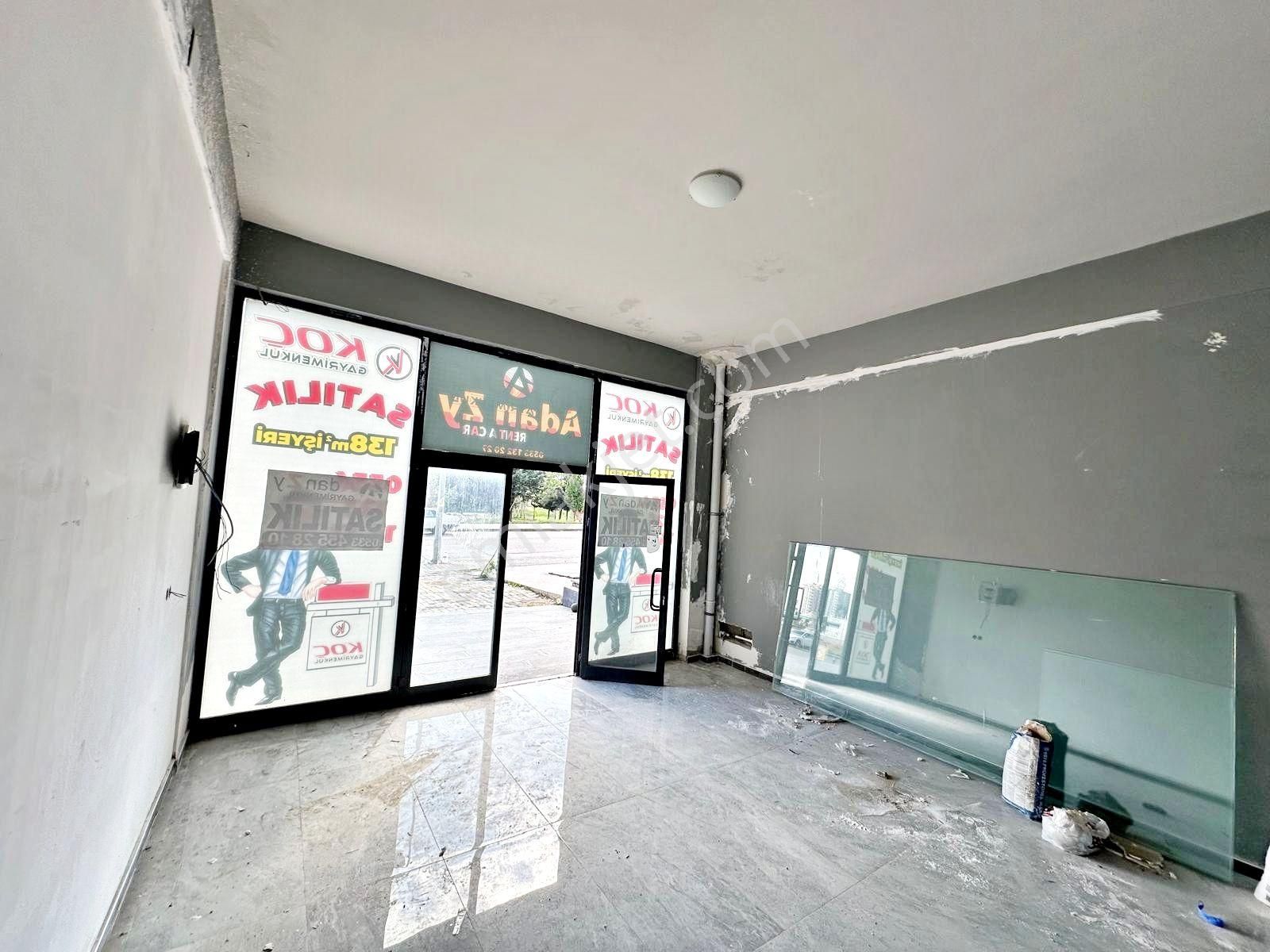 Emsalsiz Fiyata Cadde Üzeri Geniş Vitrinli 143 M2 Yatırım Fırsat - Görsel 3