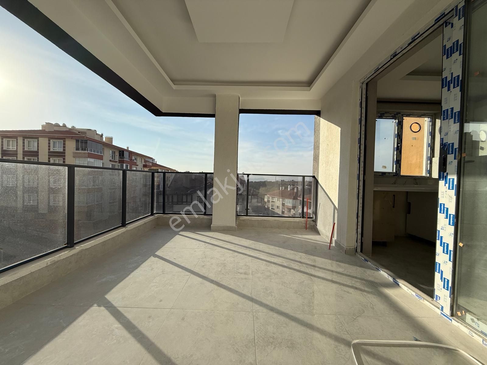 Kalecik Emlak'tan Y.emre Mah.teras Balkonlu Yerden Isıtmalı 2+1 - Görsel 21