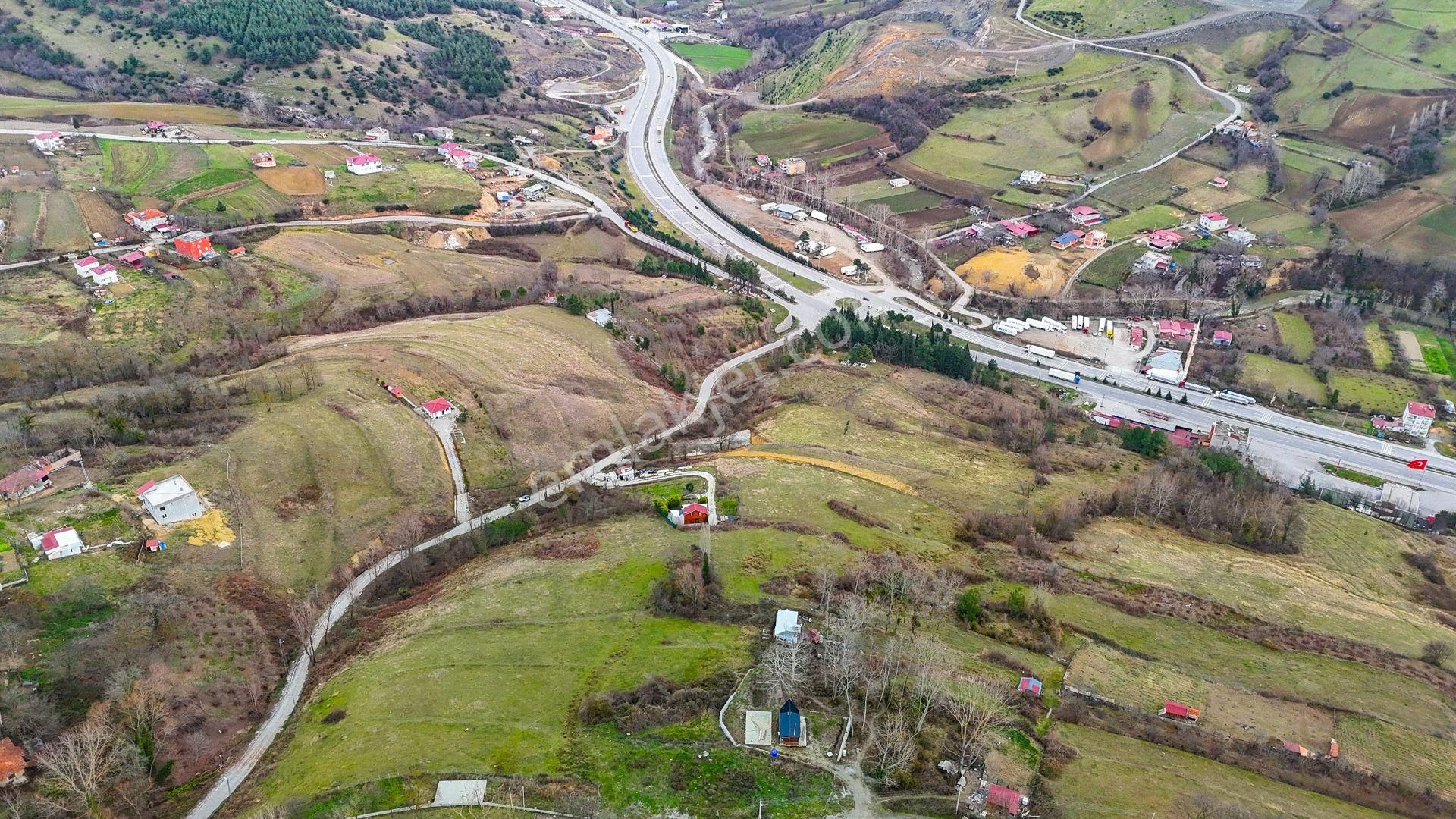 Batı Çevre Yolu Ankara Yolu Bağlantısında 4700 M Tarla