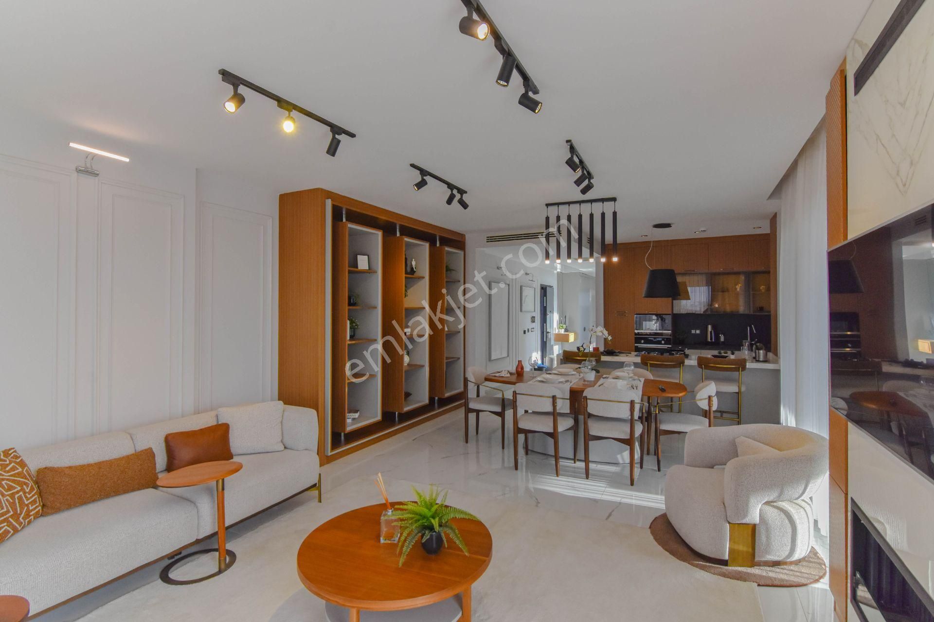 Kuşadası Karaova'da Ultra Lüks 6+1 Villa - Görsel 5