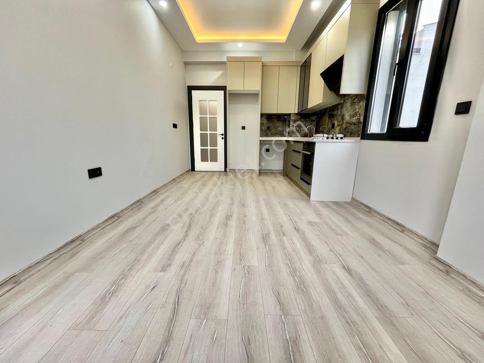 Gümüş'den Akçay Merkez'de Geniş Bahçe Kullanımlı Lüks 2+1 Daire - Görsel 26