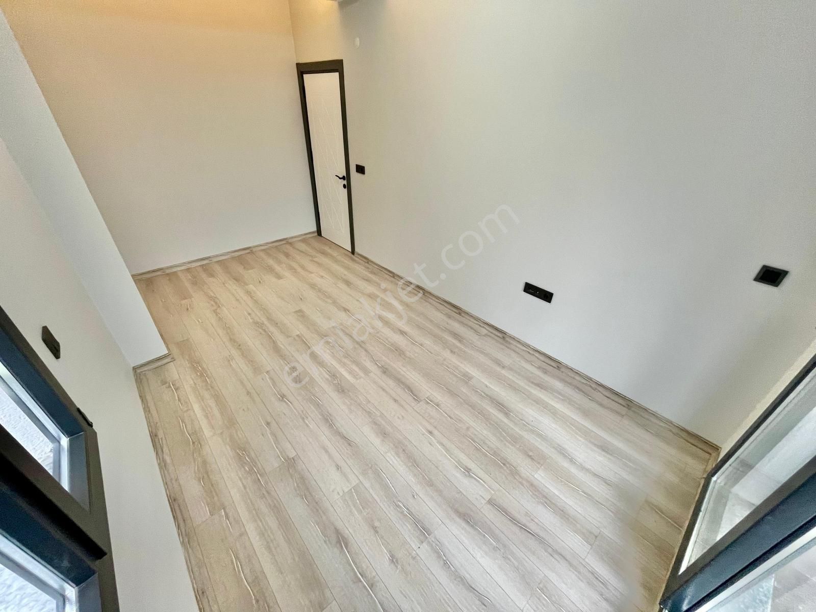 Gümüş'den Akçay Merkez'de Geniş Bahçe Kullanımlı Lüks 2+1 Daire - Görsel 6