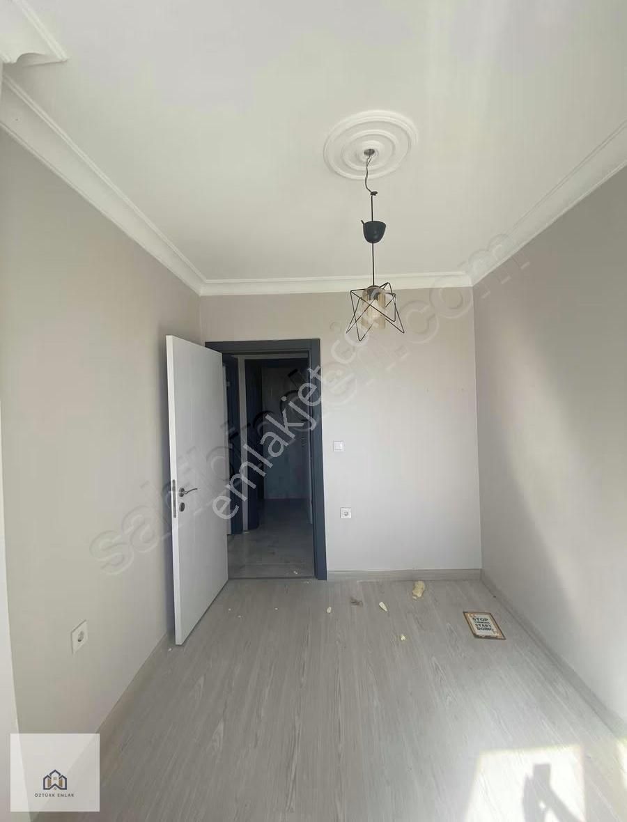 Metroya Yürüme Mesafesi Omega Vitrin Sitesinde 2+1 Kiralık Daire - Görsel 18