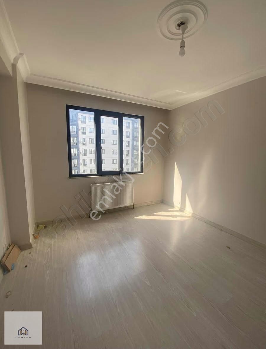 Metroya Yürüme Mesafesi Omega Vitrin Sitesinde 2+1 Kiralık Daire - Görsel 23