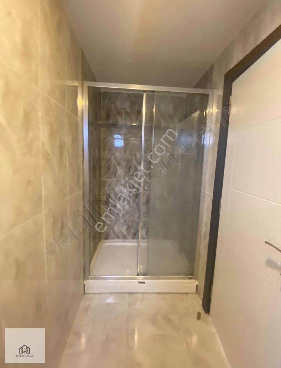Metroya Yürüme Mesafesi Omega Vitrin Sitesinde 2+1 Kiralık Daire - Görsel 16