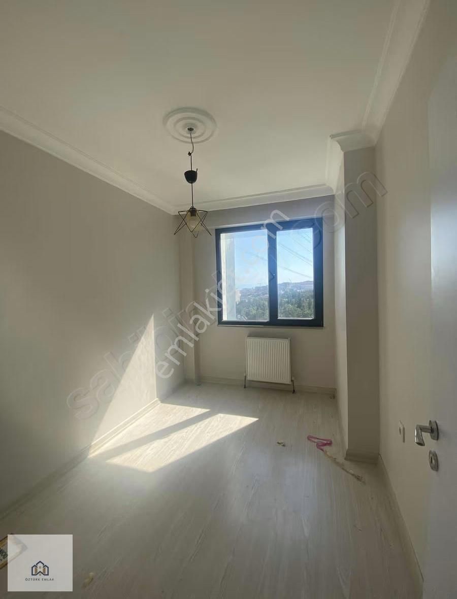 Metroya Yürüme Mesafesi Omega Vitrin Sitesinde 2+1 Kiralık Daire - Görsel 9