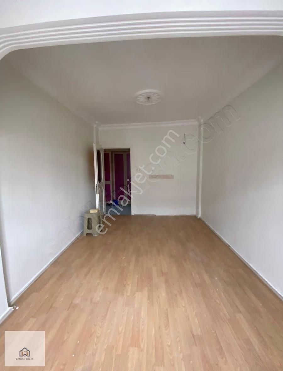 Dumlupınarda Cadde Üzerinde 3+1 Kiralık Daire - Görsel 5