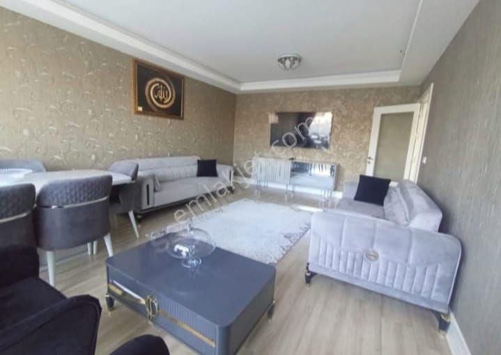 Bölgenin Gözde Sitesinde, Harika Peyzajlı, Konforlu 3+1 - Görsel 14