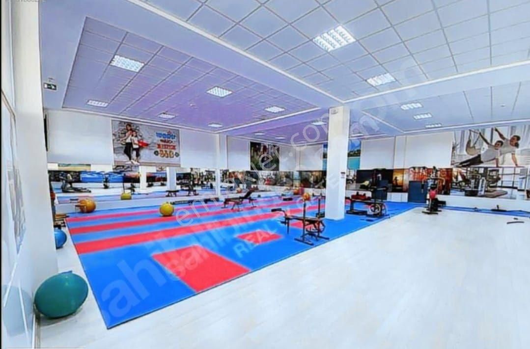 Bölgenin Gözde Sitesinde, Harika Peyzajlı, Konforlu 3+1 - Görsel 21