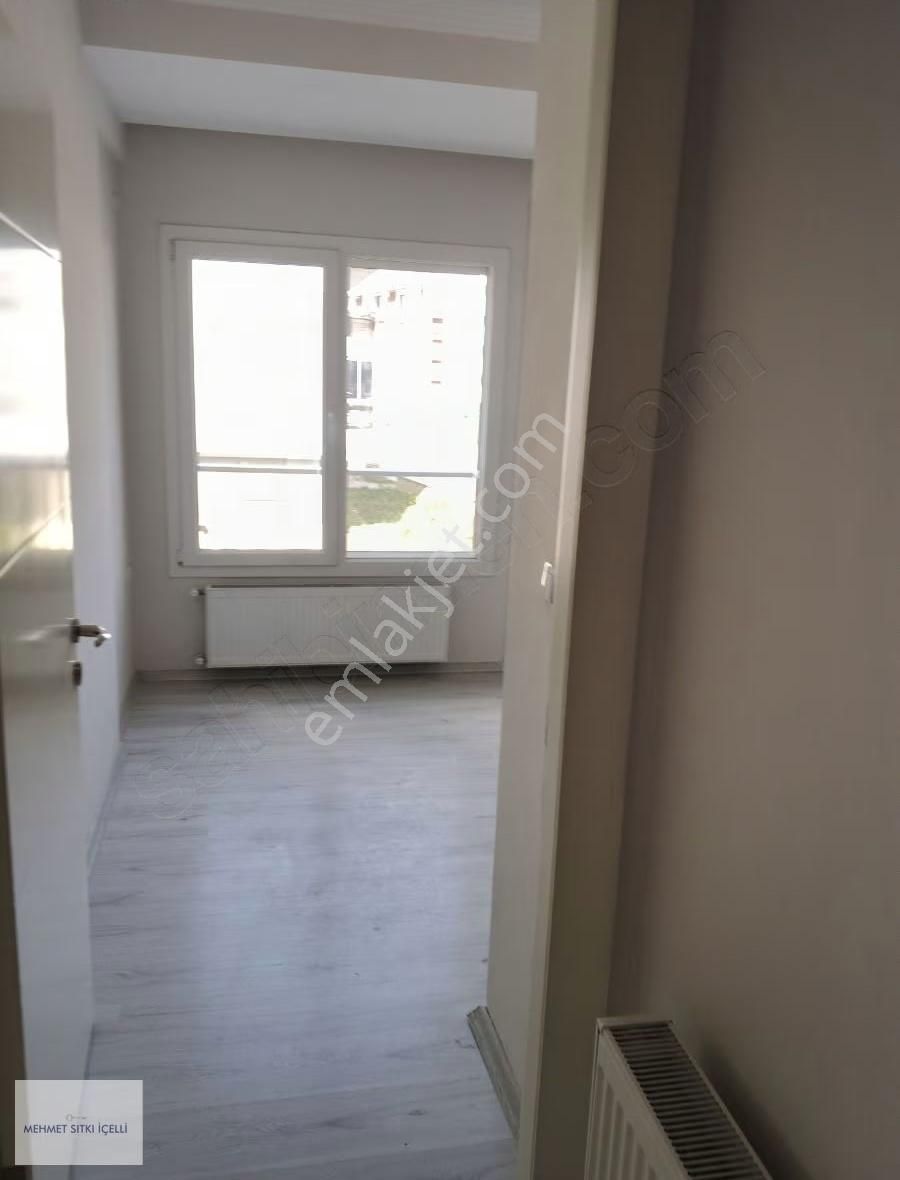 Tire Ramada Otel Arkasında Geniş 1+1 Daire!!! - Görsel 4