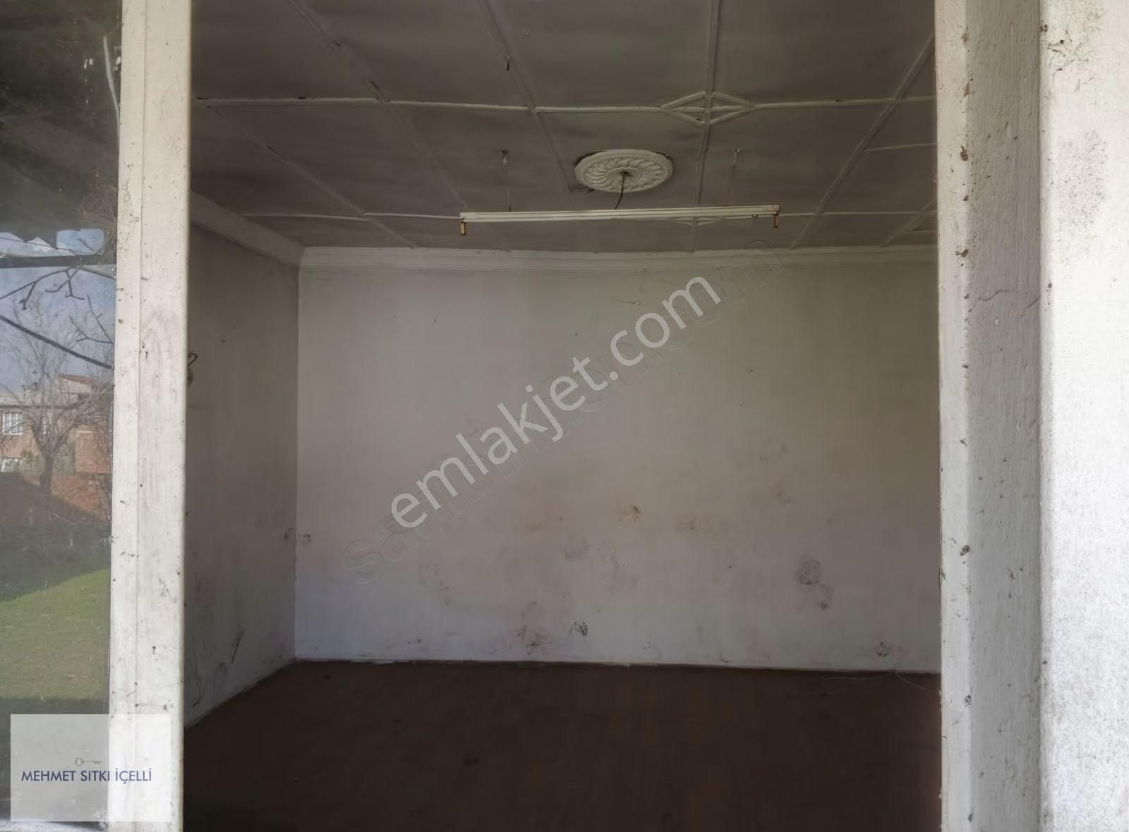 İçerisinde 5 Adet Ev Olan Bahçeli Müstakil Arsa - Görsel 10