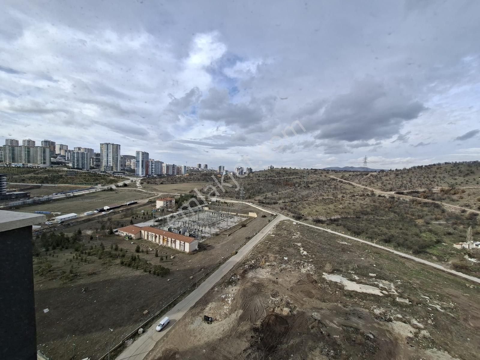 Bulvar Üzerinde Manzaralı Ve Modern Yaşam: Geniş 2+1 Kiralık !!