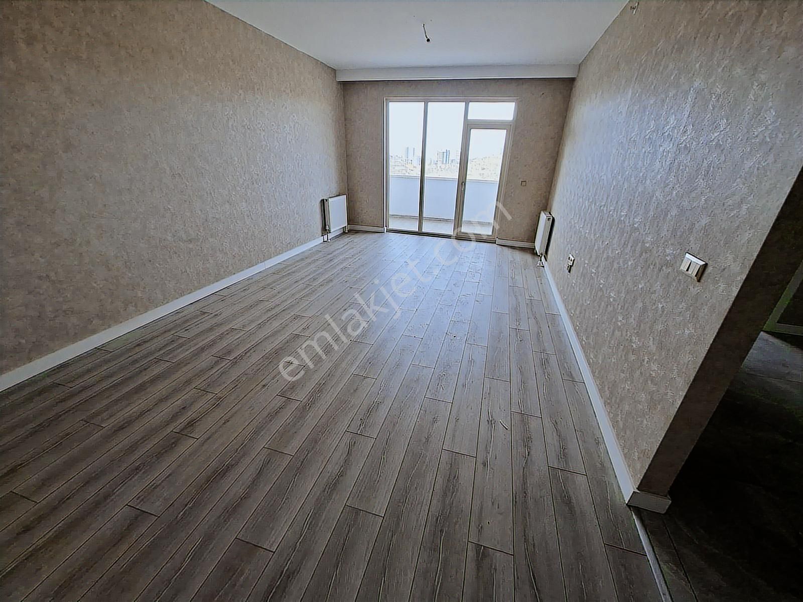 Bulvar Üzerinde Manzaralı Ve Modern Yaşam: Geniş 2+1 Kiralık !! - Görsel 7