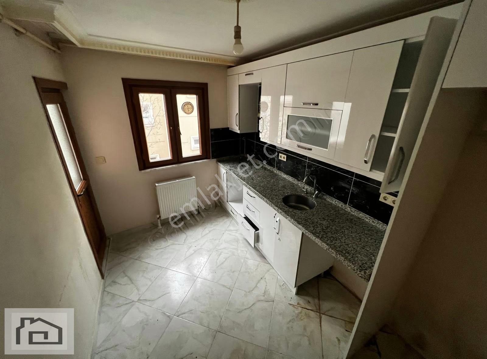 Emin'den Genç Binada,asansörlü,3 Balonlu,ebv. Banyolu,fırsat 3+1 - Görsel 25