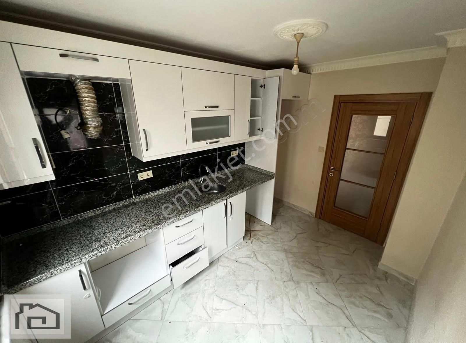 Emin'den Genç Binada,asansörlü,3 Balonlu,ebv. Banyolu,fırsat 3+1 - Görsel 29