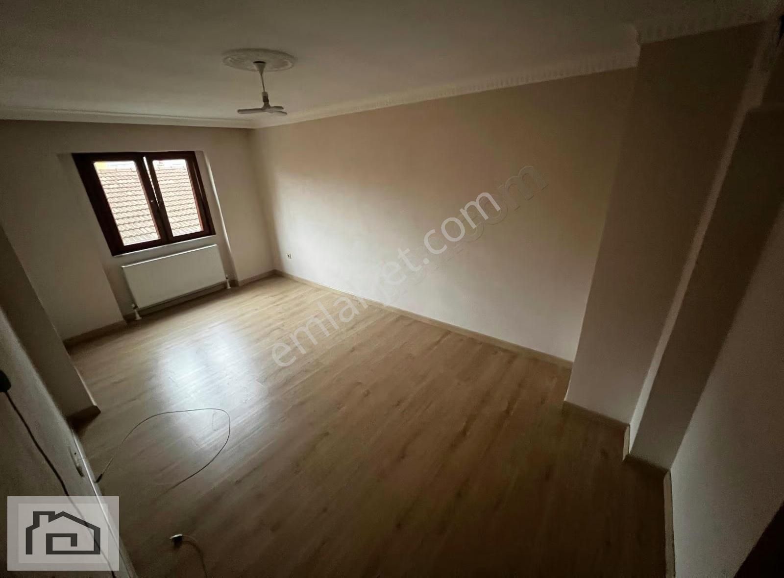 Emin'den Genç Binada,asansörlü,3 Balonlu,ebv. Banyolu,fırsat 3+1 - Görsel 19