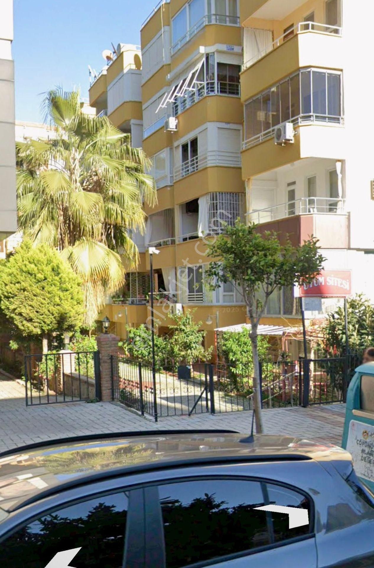 Alanya Emlaknomiden Satılık 2+1 100 Metre Kare Daire
