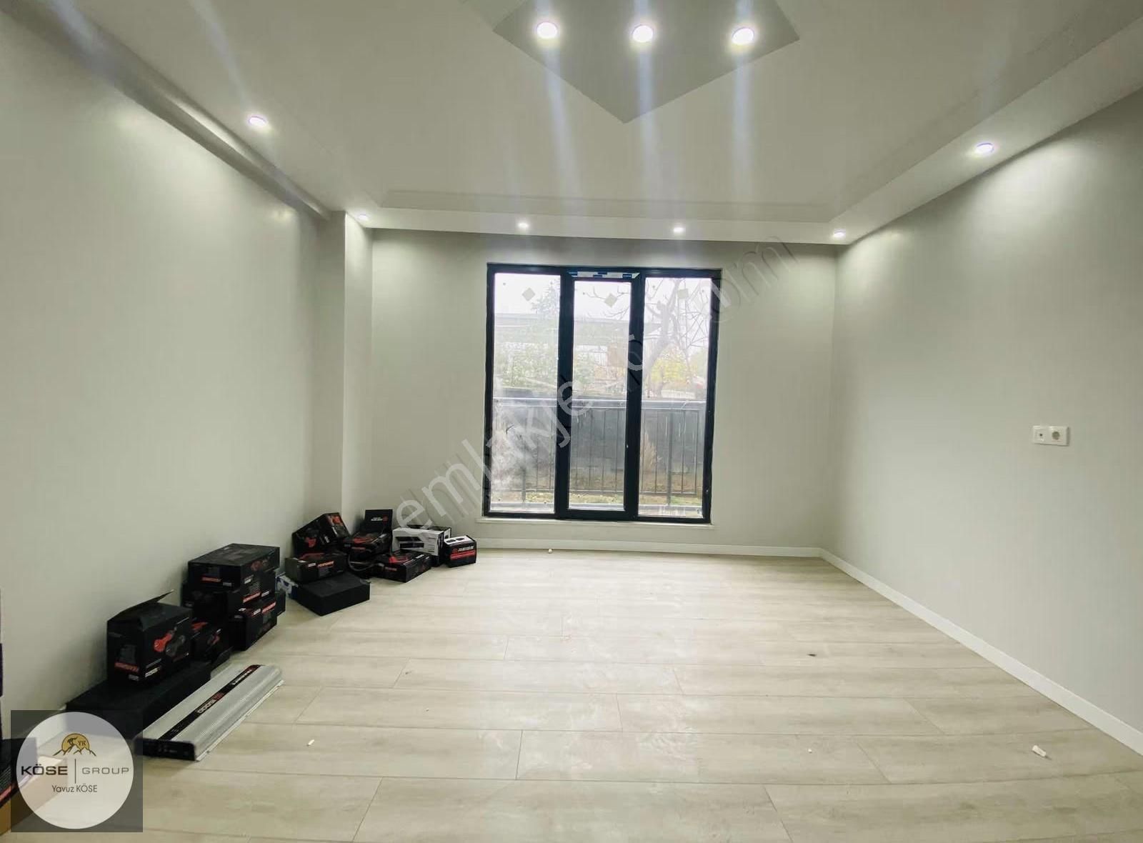 Darıca Bağlarbaşında Kiralık 2+1 Yüksek Giriş Daire !!! 104 M2