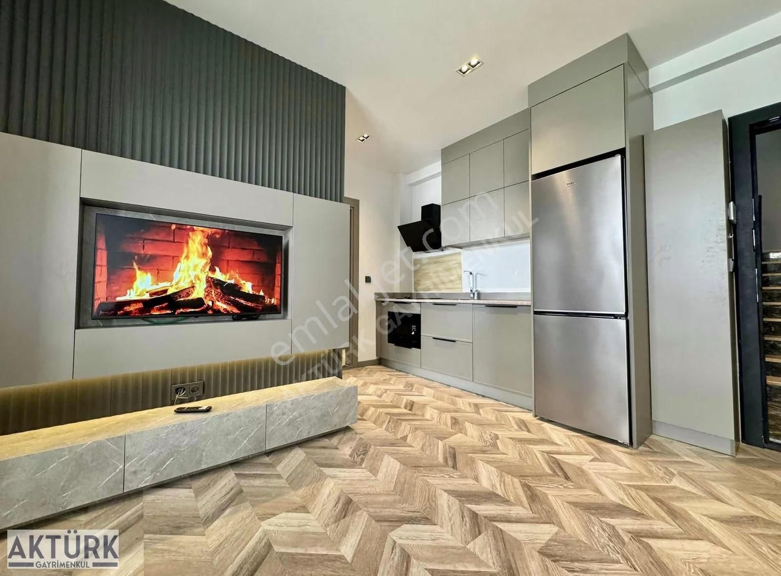 Aktürk Gayrimenkul'den Merkezi Konumlu Fırsat 2+1 Lüks Daire