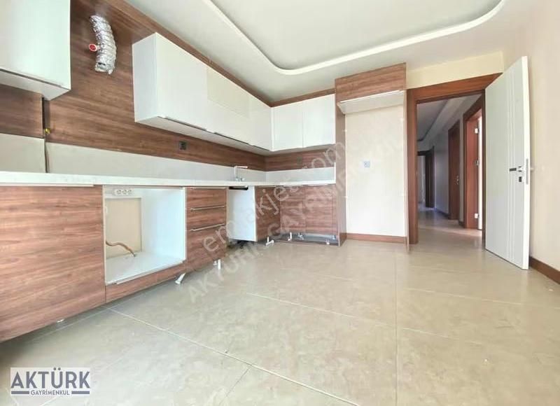 Aktürk Gayrimenkul'den Çamlık Park Evlerinde 3+1 Kiralık Daire - Görsel 8