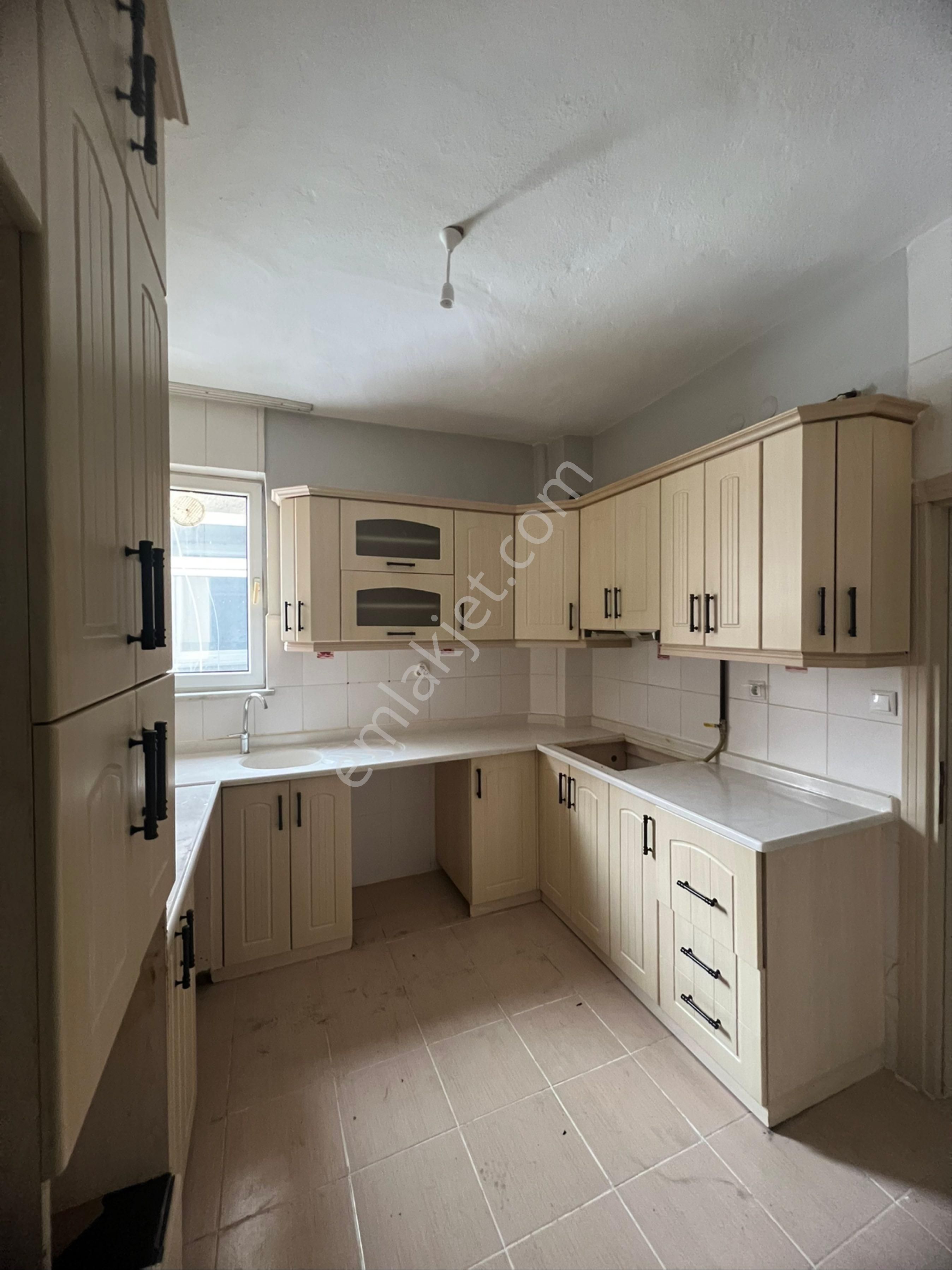 Enes Emlak’tan Nefise Sultan Mahallesi’nde Satılık Daire