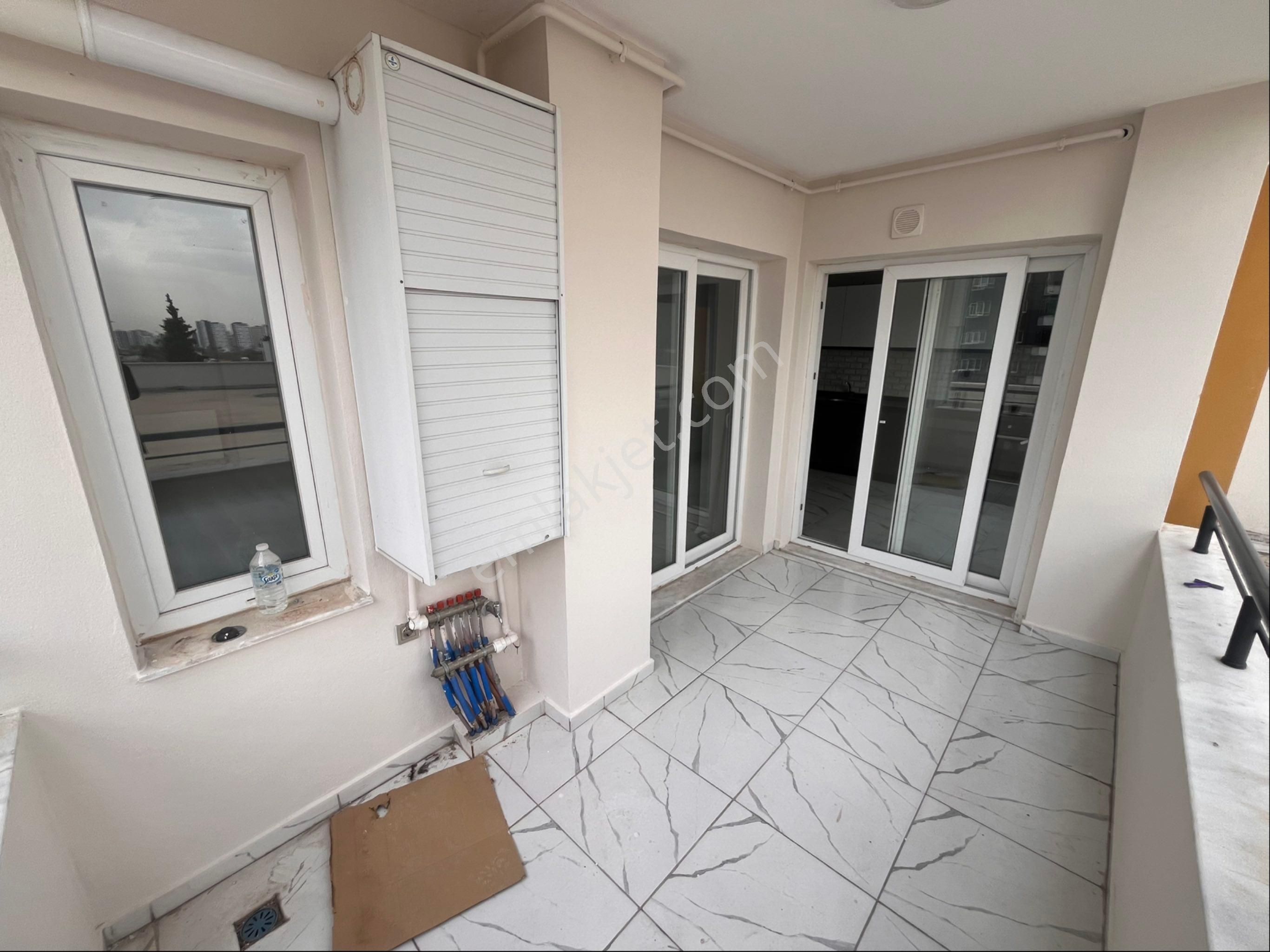 Müstakil Tadında Çift Banyolu K.mutfak Giyinme Odalı 3+1 Yapılı Daire - Görsel 18