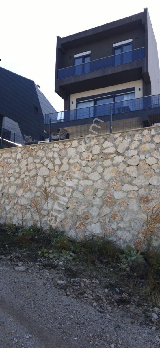 **geyikbayırı_doğa Manzaralı Full Eşyalı Masrafsız 4+1 Villa**