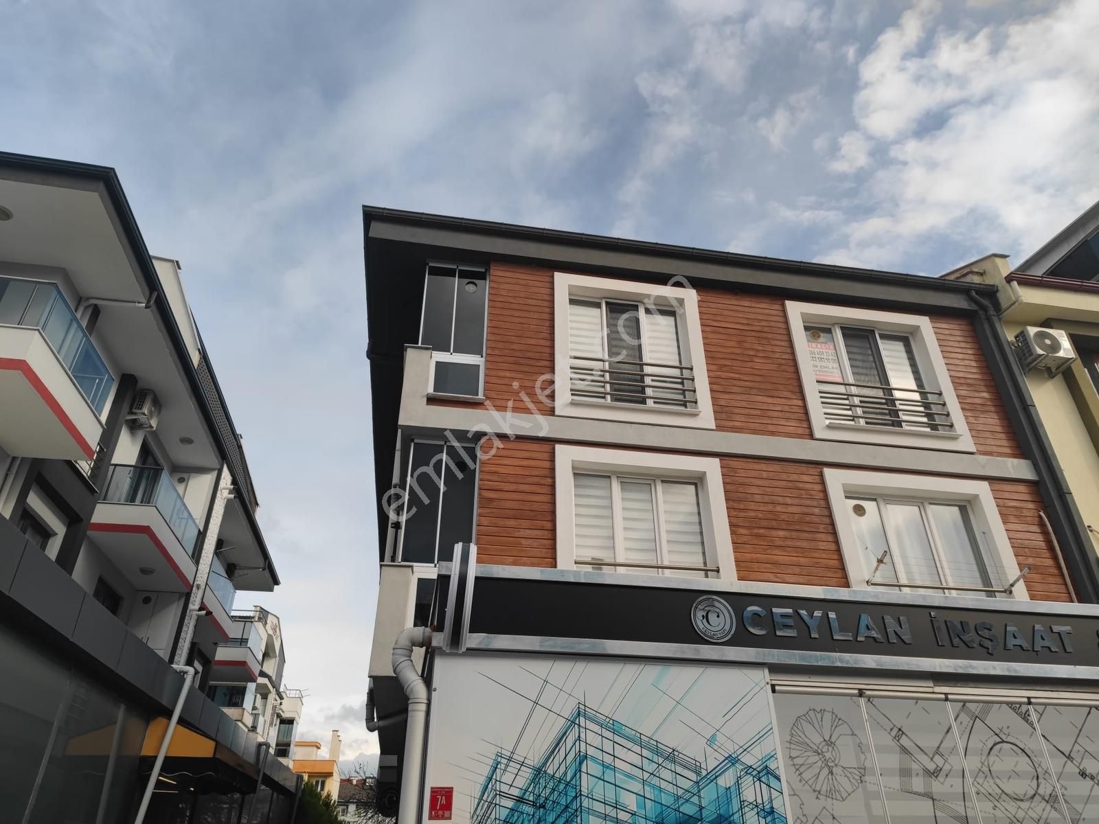 Mir'den Balıkesir Gop 'da Eşyalı 1+1 Kiralık Daire