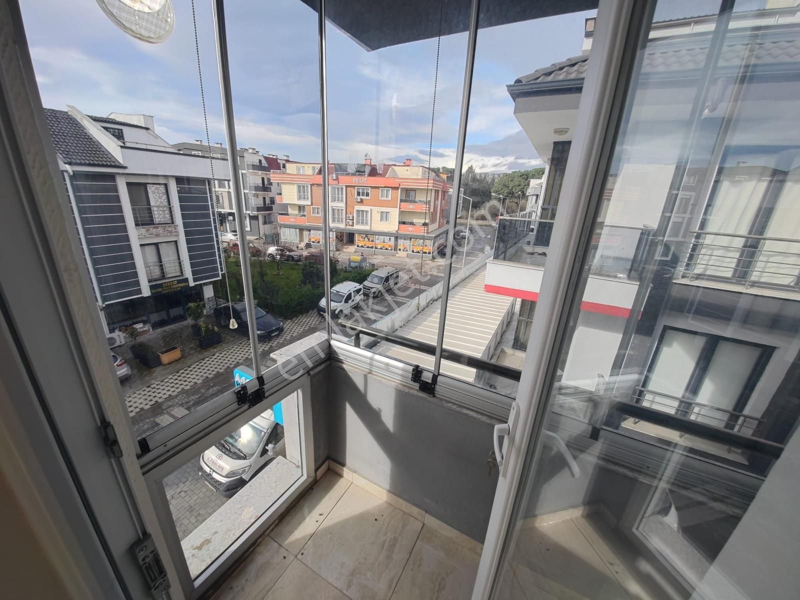 Mir'den Balıkesir Gop 'da Eşyalı 1+1 Kiralık Daire - Görsel 12