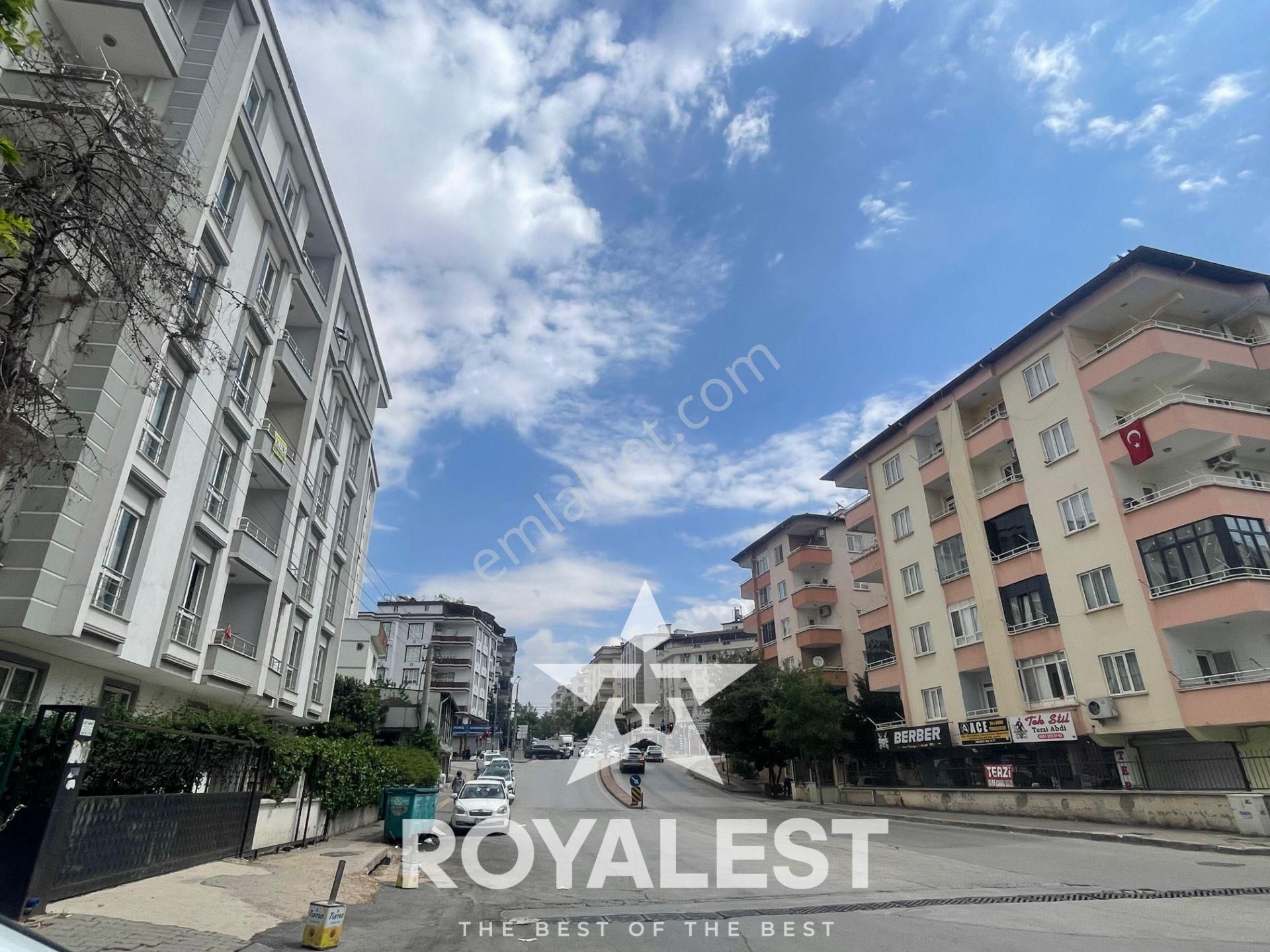 Royalestten Kaçırılmayacak Arakat Balkonlu Eşyalı Tramvaya Sıfır - Görsel 15