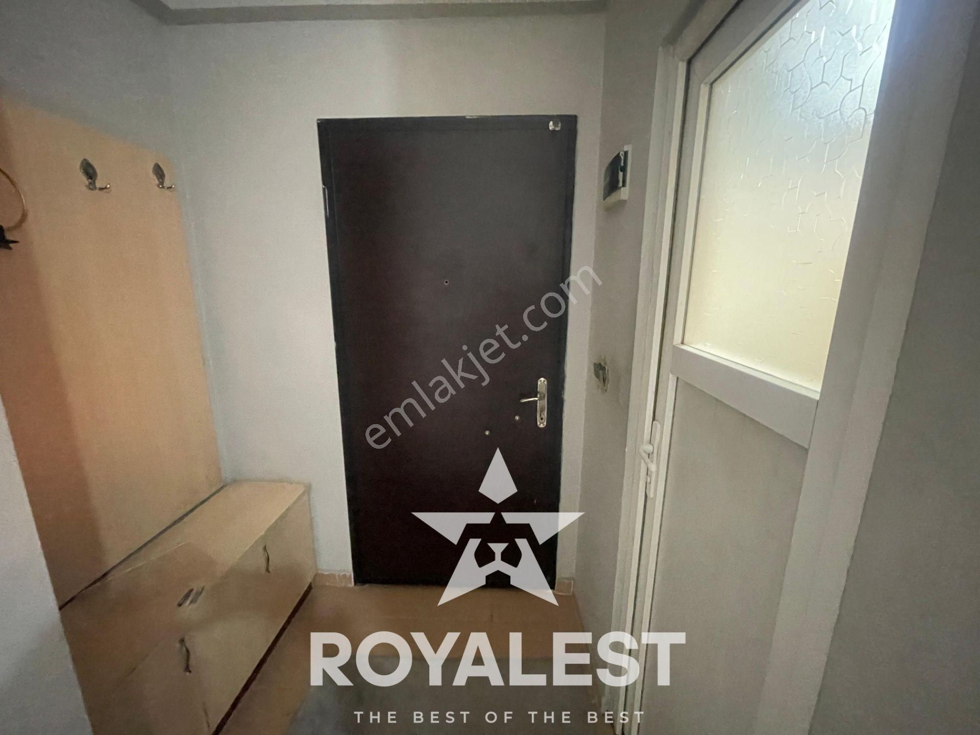 Royalestten Kaçırılmayacak Arakat Balkonlu Eşyalı Tramvaya Sıfır - Görsel 11