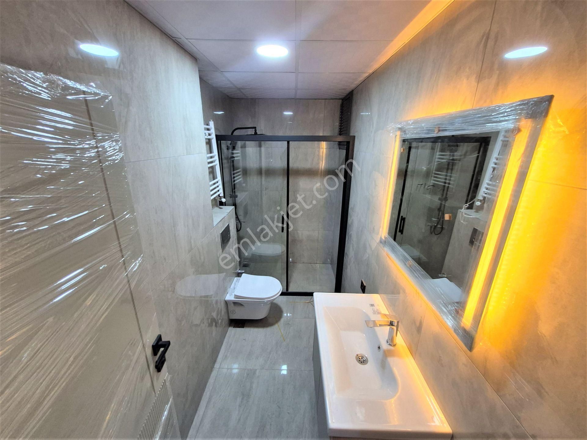 🌀gültaş Emlaktan Kadıköy’de Satılık Ön Cephe 1+1 Yeni Daire - Görsel 24