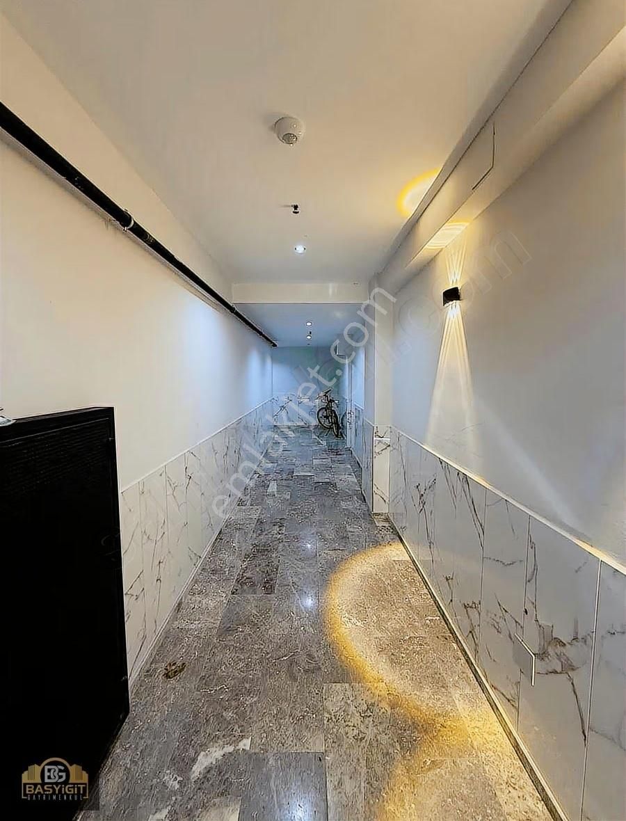 Ulucami Mah.gazi Okulu Yakını 3+1,140 M2 Satılık Sıfır Daire - Görsel 11