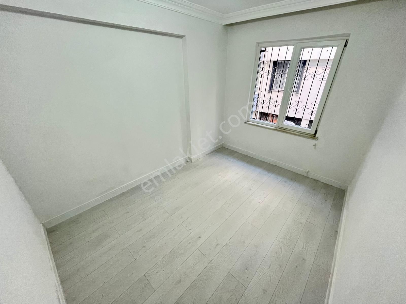 Akçay Sezgin Emlak'tan Doktorlar Sitesi Mevkii Yüksek Kredili Lüks 2+1 - Görsel 27