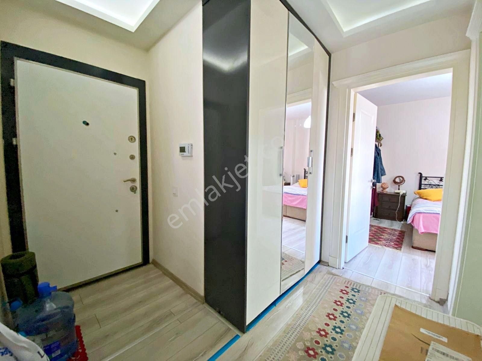 🌀yetki Gültaş Emlaktan Akçay Altınkumda Satılık 1+1 Yüzme Havuzlu Otoparklı Daire - Görsel 21
