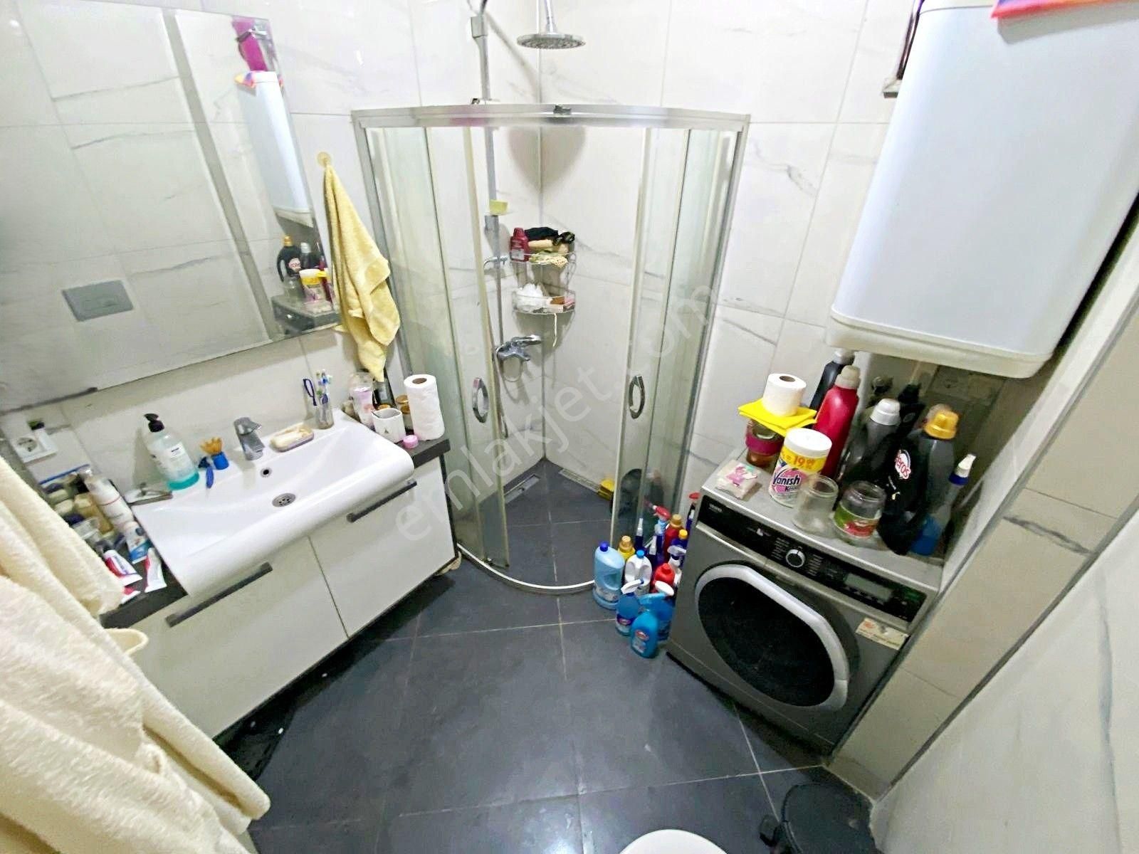 🌀yetki Gültaş Emlaktan Akçay Altınkumda Satılık 1+1 Yüzme Havuzlu Otoparklı Daire - Görsel 19