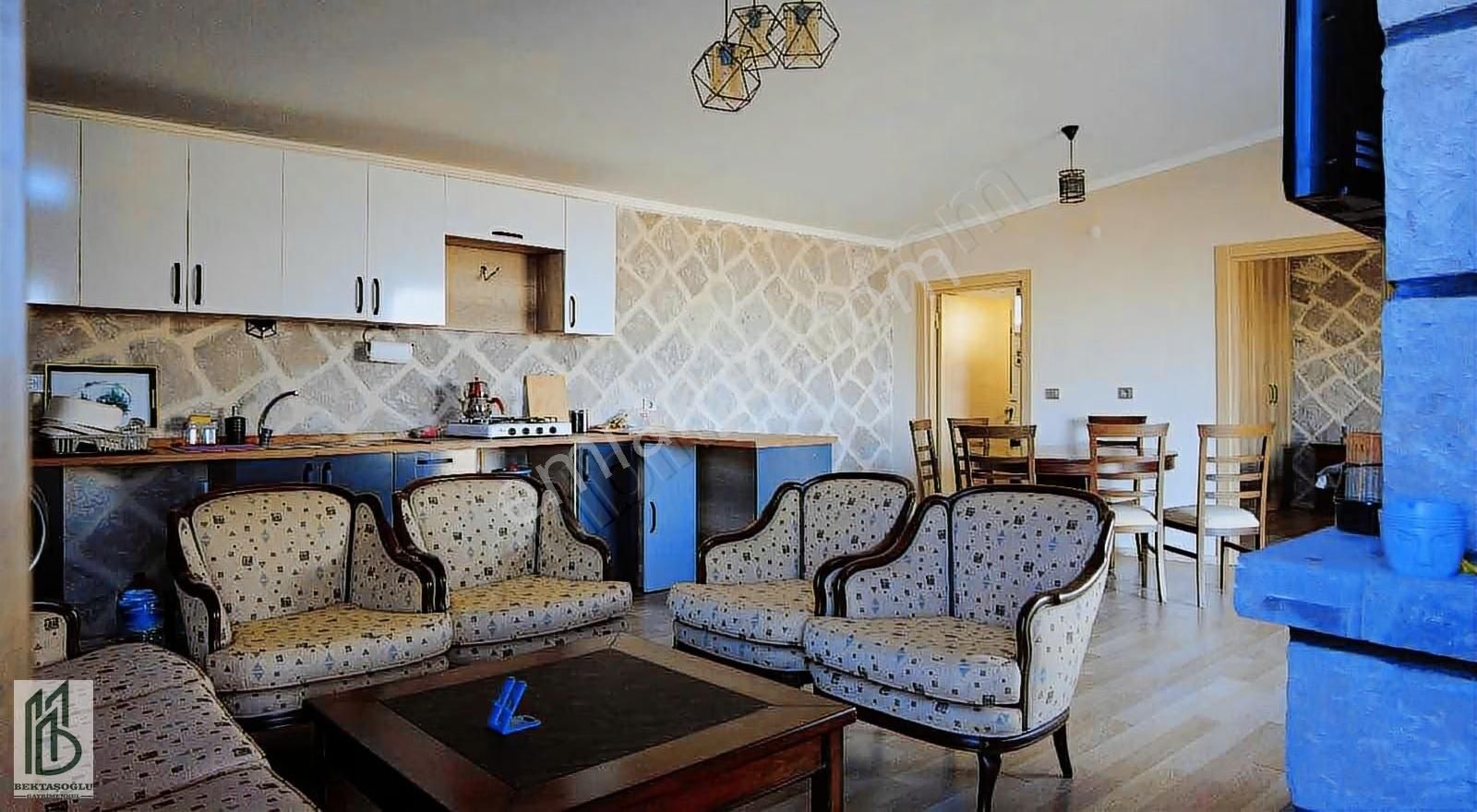 Gölbaşı | Günalan 'da Geniş&ferah 400m2 İçerisnde + 65m2 Taş Ev - Görsel 3