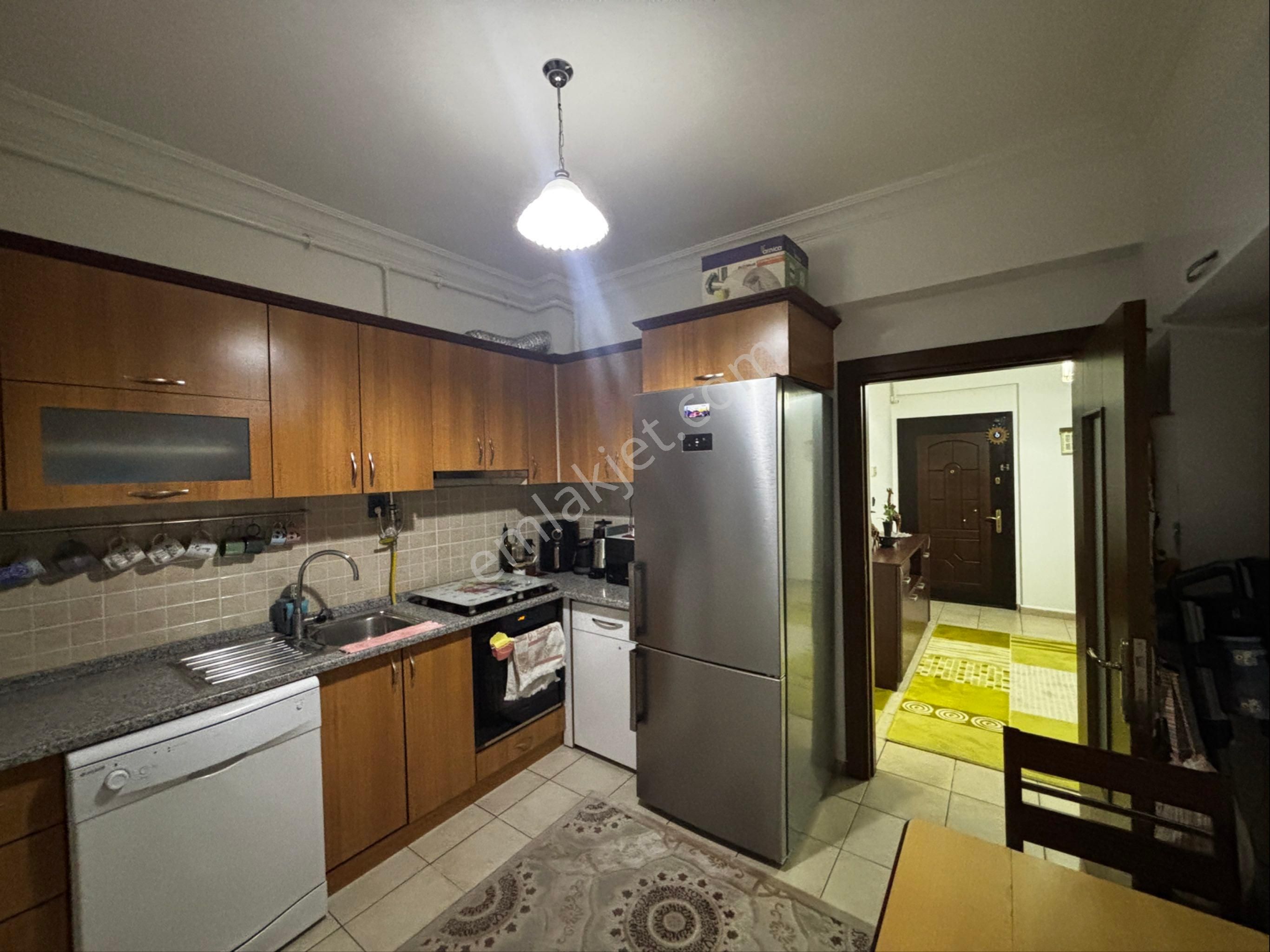 Cb'den Abdulhamid'han Mahallesinde Satılık 3+1 Daire - Görsel 13