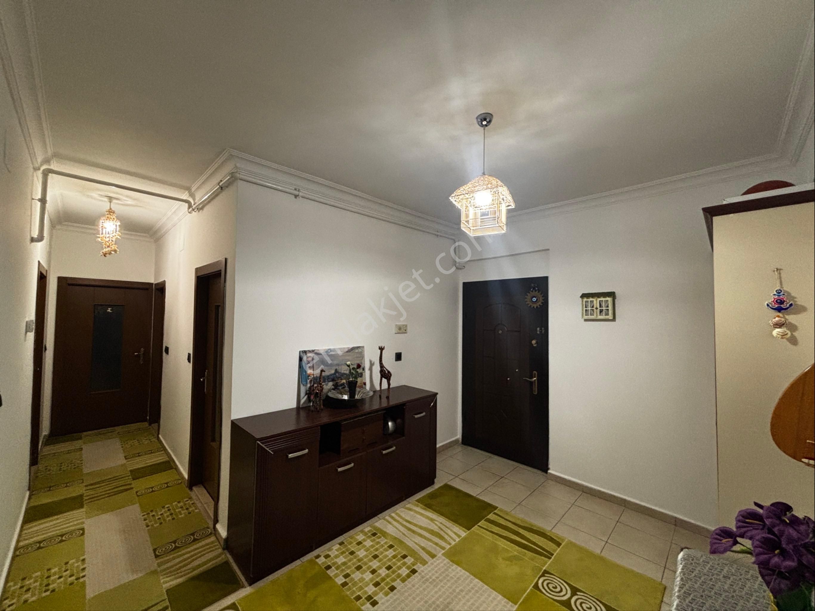 Cb'den Abdulhamid'han Mahallesinde Satılık 3+1 Daire - Görsel 16