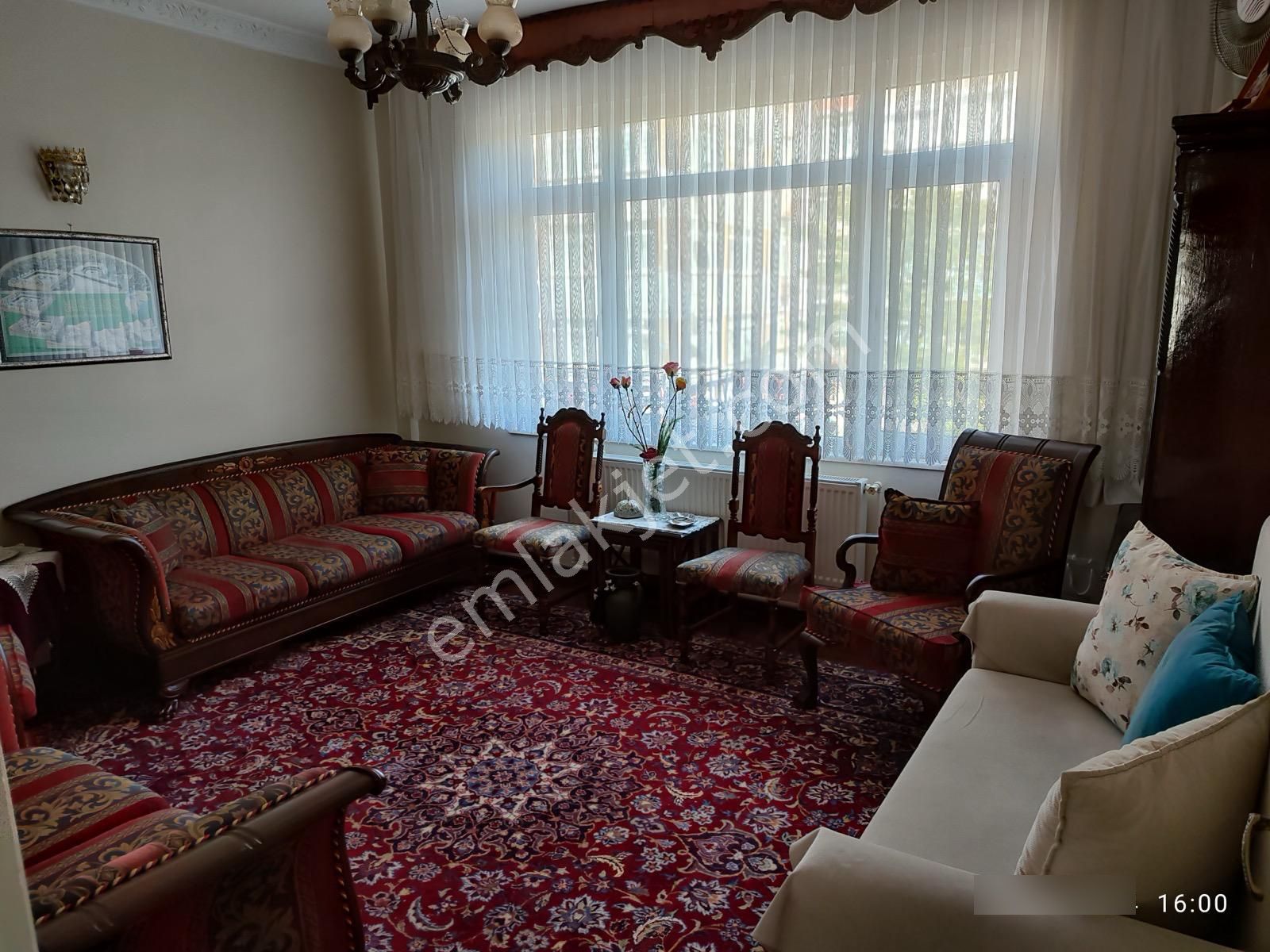 Fatih Kocamustafapaşa Merkezind. Satılık Arakat Daire