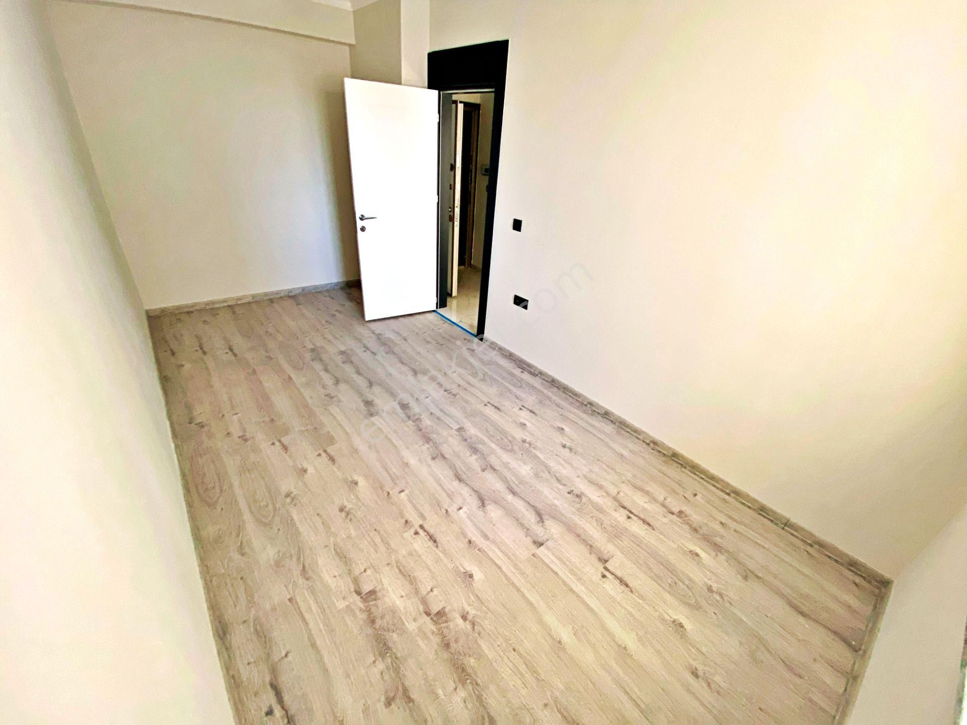 🌀gültaş Emlaktan Altınkumun Gözde Mevkiisinde Satılık Yep Yeni 1+1daire Fırsatı Sizleri Bekliyor! - Görsel 23