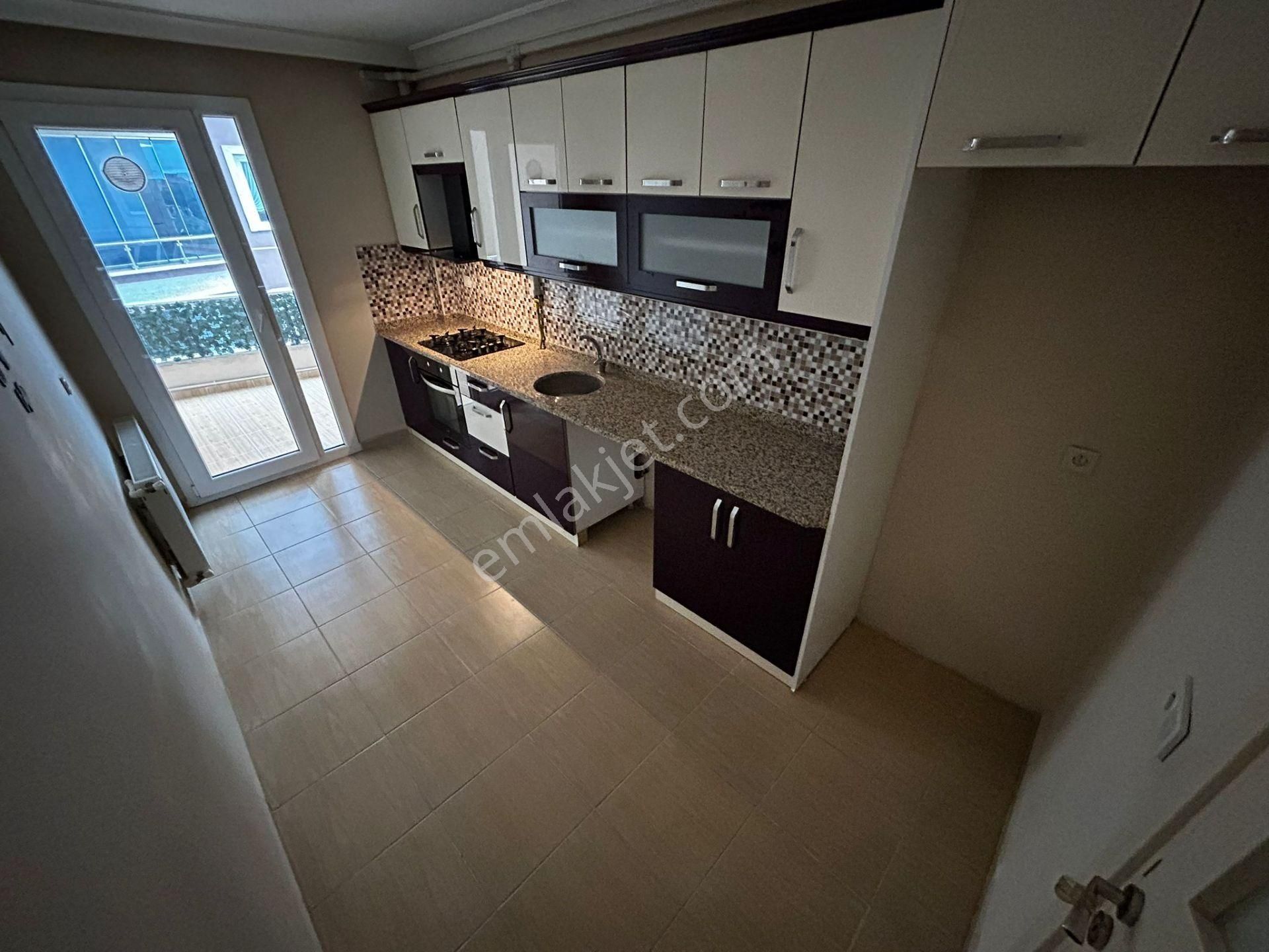 ✨彡yüksel'den Kadıköy'de Site İçinde Arakat Çift Balkon 3+1 Daire彡✨ - Görsel 4