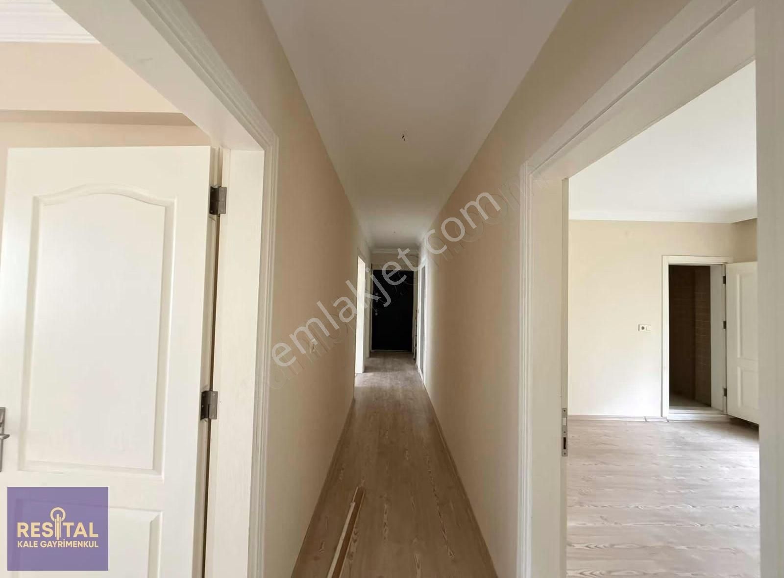 Nilüfer Demirci'de Site İçi 3+1 Kiralık Daire - Görsel 2