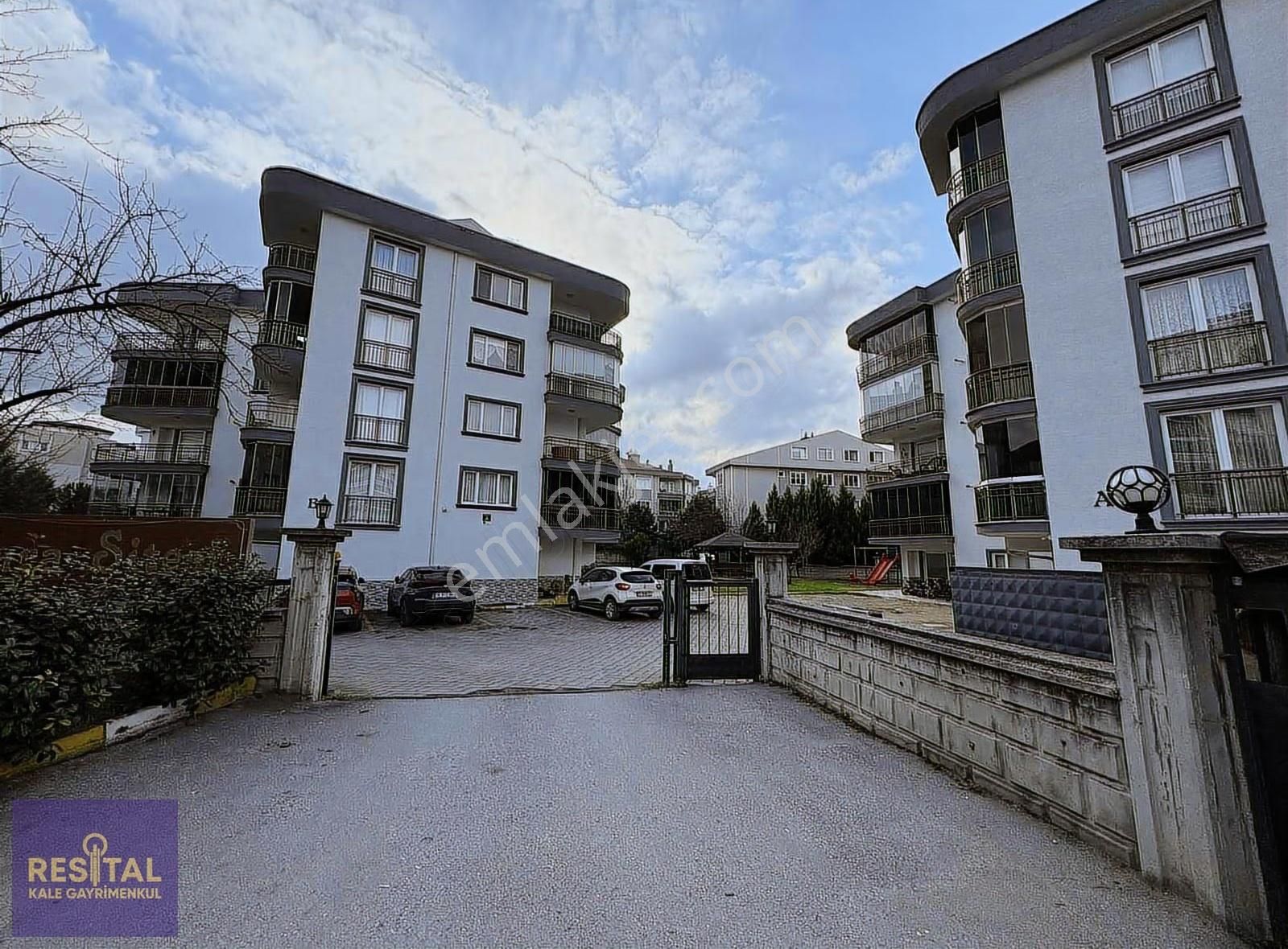 Bursa Nilüfer Demirci'de Lüks 5+1,5 Kiralık Daire