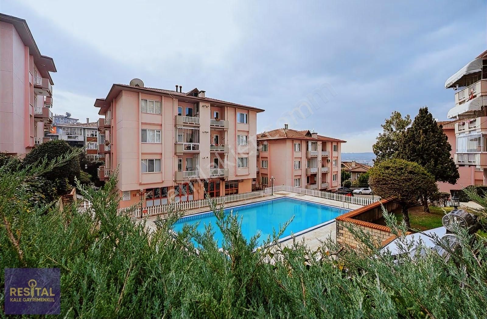 Kültür Mah. Kumova Ufuk Sitesinde 126 M2 Satılık 3+1 Ferah Daire