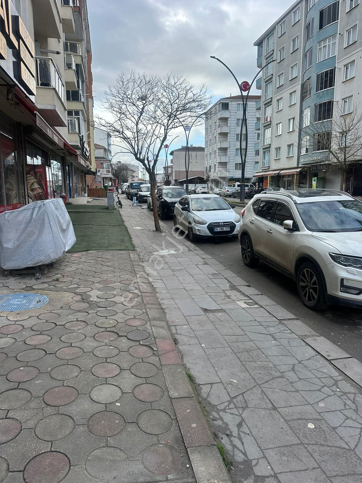 Birlik Emlak'tan Ana Caddeye Cephe Satılık İş Yeri - Görsel 8