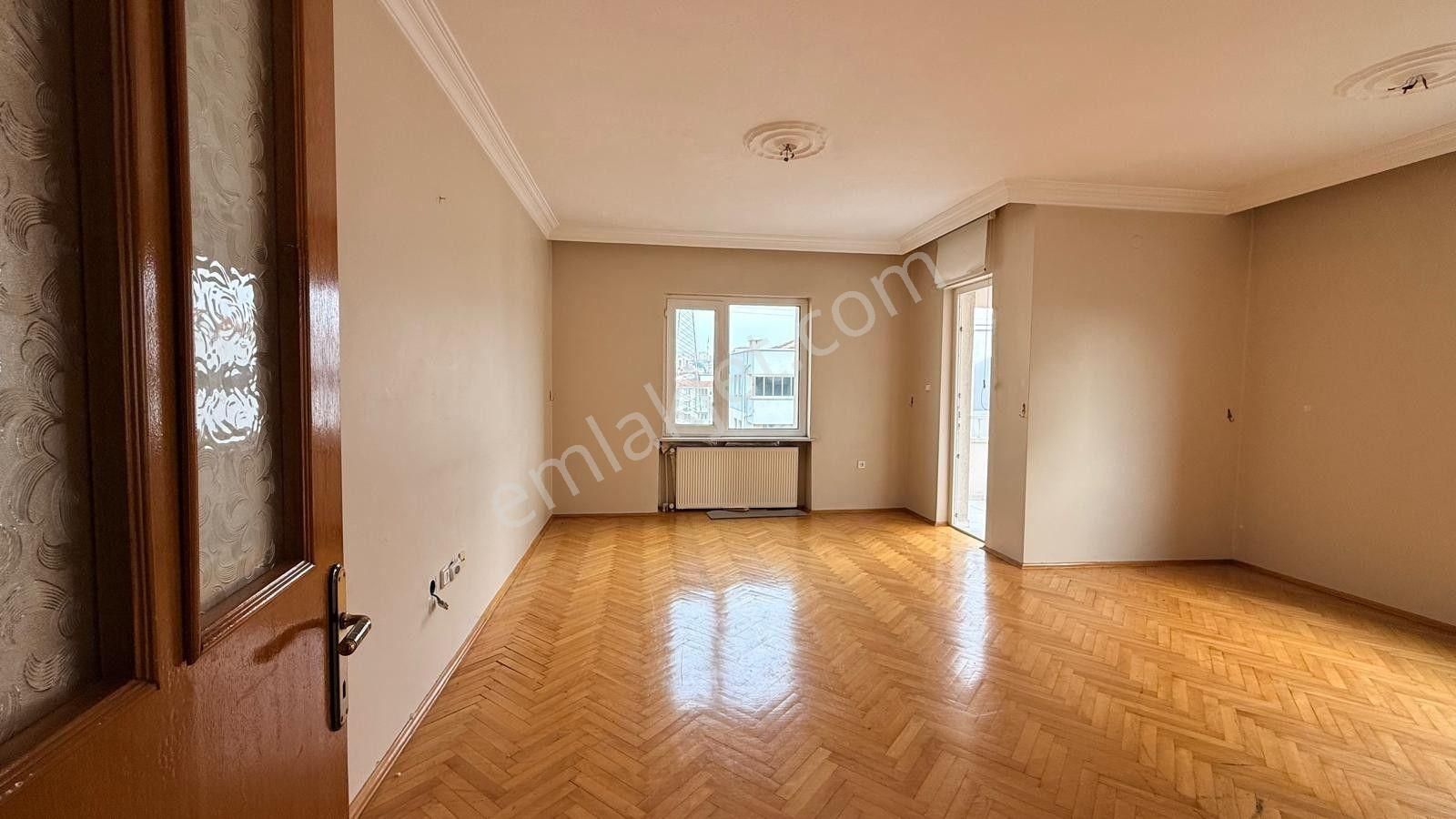 Remax Advantage'dan Podyum Parka Yakın Arakat Kıralık Daıre - Görsel 2