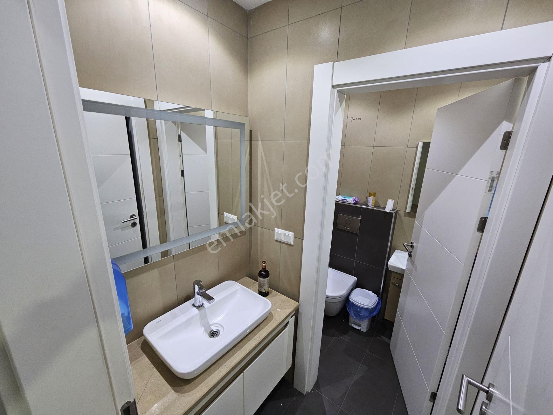 Maltepe Tugayyolu Ofistanbul Plaza'da 79m2 Kiralık İskanlı Ofis - Görsel 19